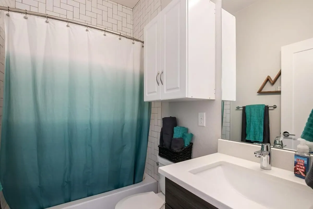 Casa vacanze 2 Bdr Home Roof Deck Plus Walk To Broncos And Sloans Lake Denver